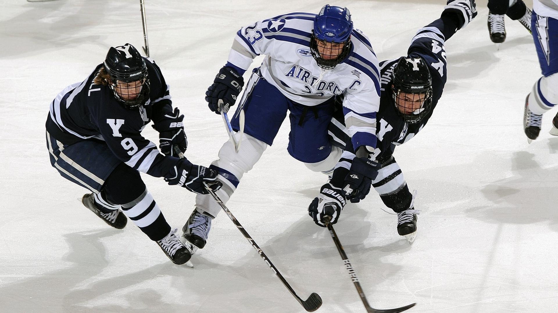 开云娱乐官网-绿色创新：赛车材料向环境友好转型，绿色的赛车