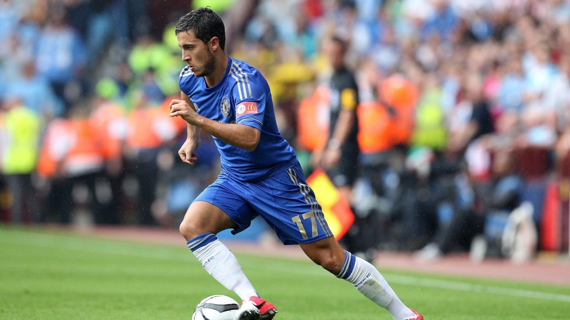 开云体育在线赛事直播-西班牙骑手安娜·洛佩兹在国际马术大奖赛中取得个人最佳成绩。