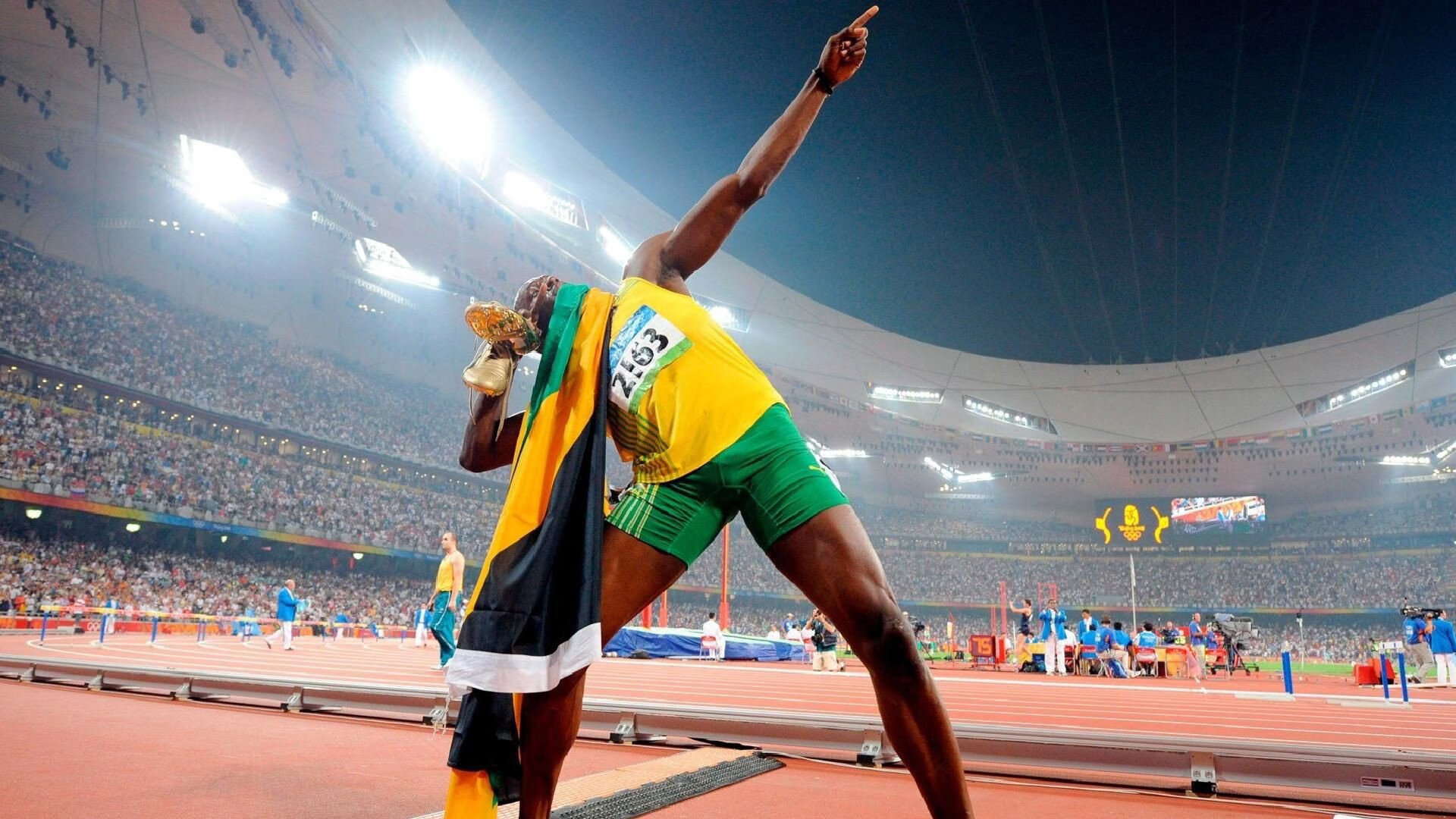 逆转“神话之夜”：那些激动人心的最震撼比赛瞬间，神话逆转结局怎么调属性